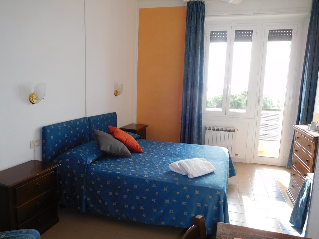 Baia Delle Favole Affittacamere Sestri Levante Exterior foto